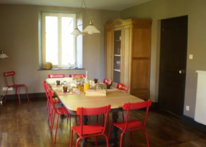 D'hotes Le Clos Des Lesses Bed & Breakfast 3*